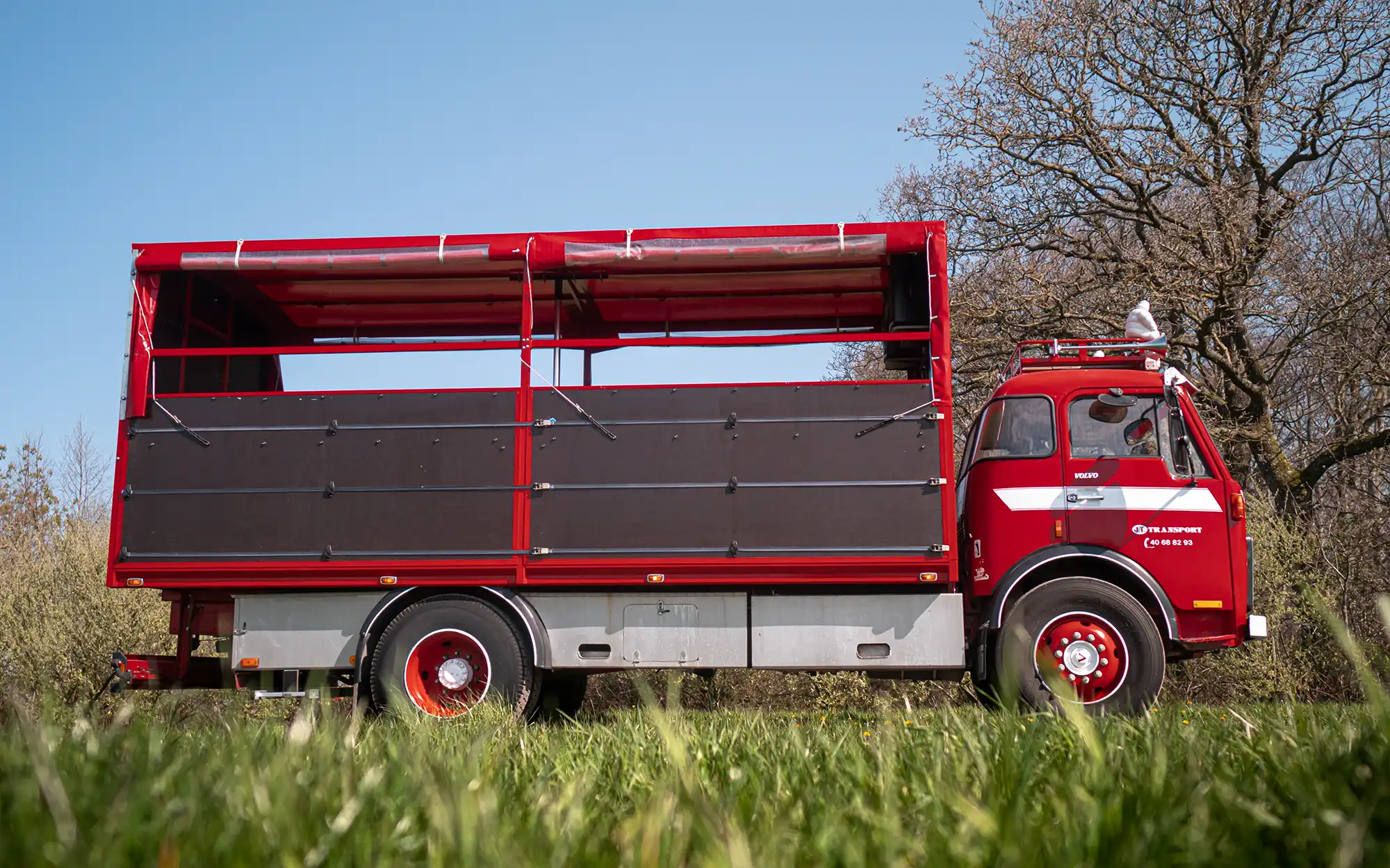 J.T. Studenterkørsel - Volvo F86