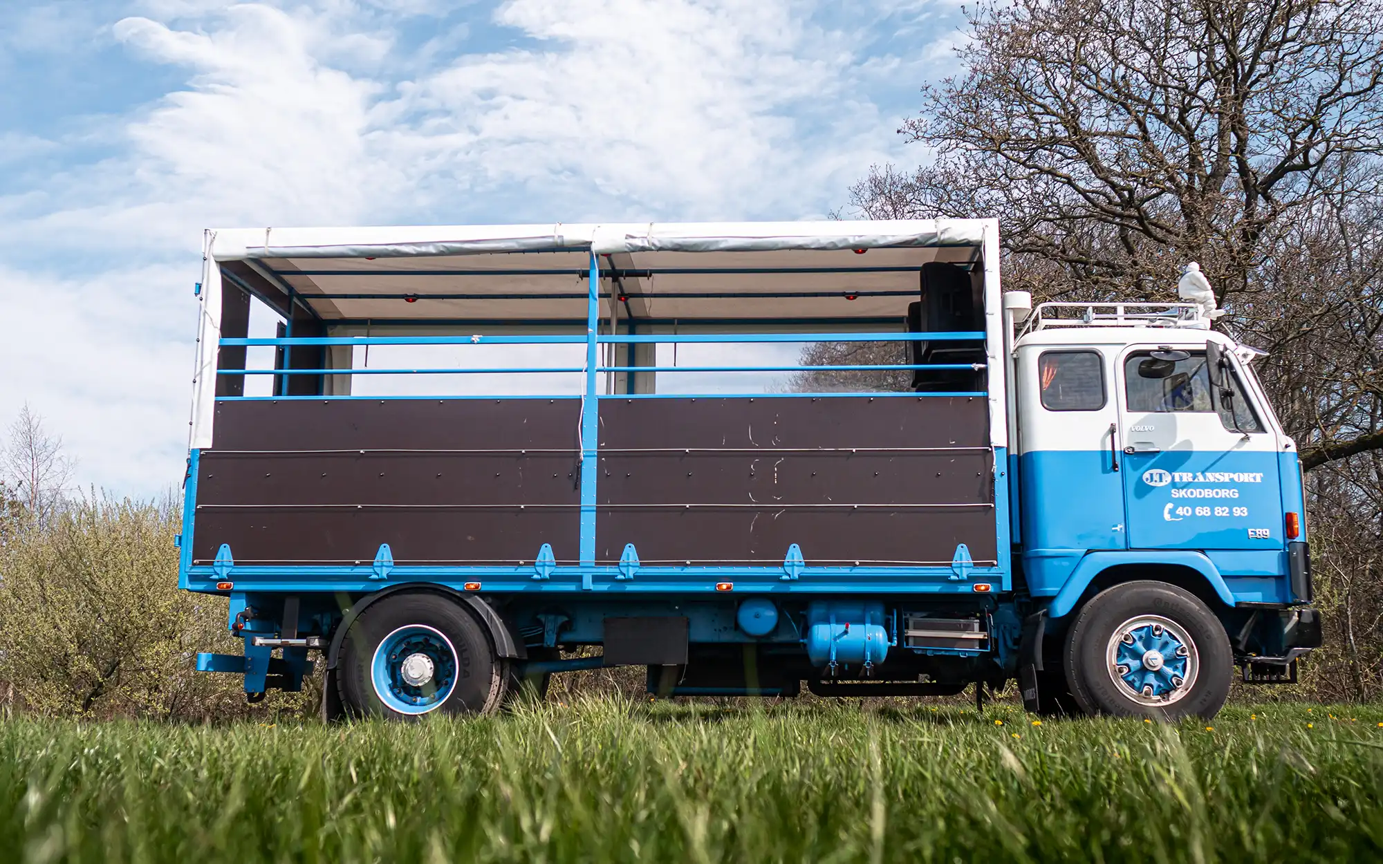 J.T. Studenterkørsel - Volvo F89