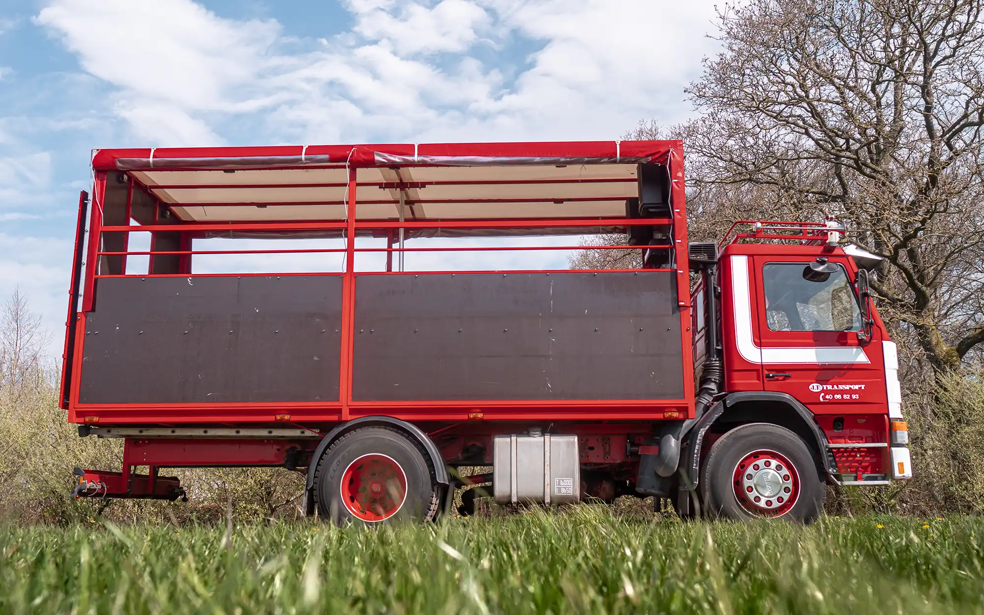 J.T. Studenterkørsel - Scania 82